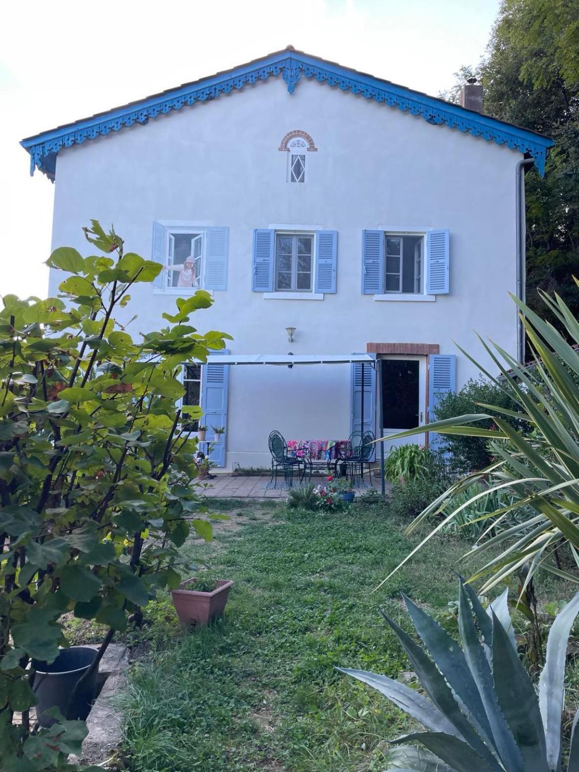 Les Agapanthes Bed & Breakfast Vaux-en-Beaujolais Exterior foto