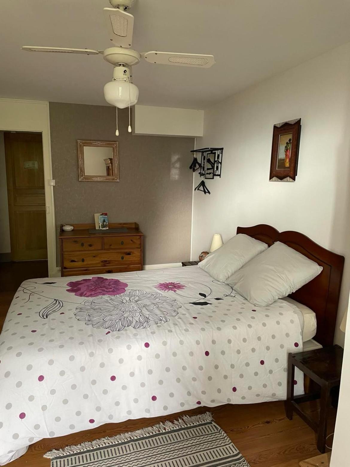 Les Agapanthes Bed & Breakfast Vaux-en-Beaujolais Exterior foto